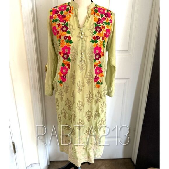 BIN SAEED PAKISTANI AUTHENTIC DESIGNER FLORAL EMBROIDERED DRESS - Picture 3 of 7